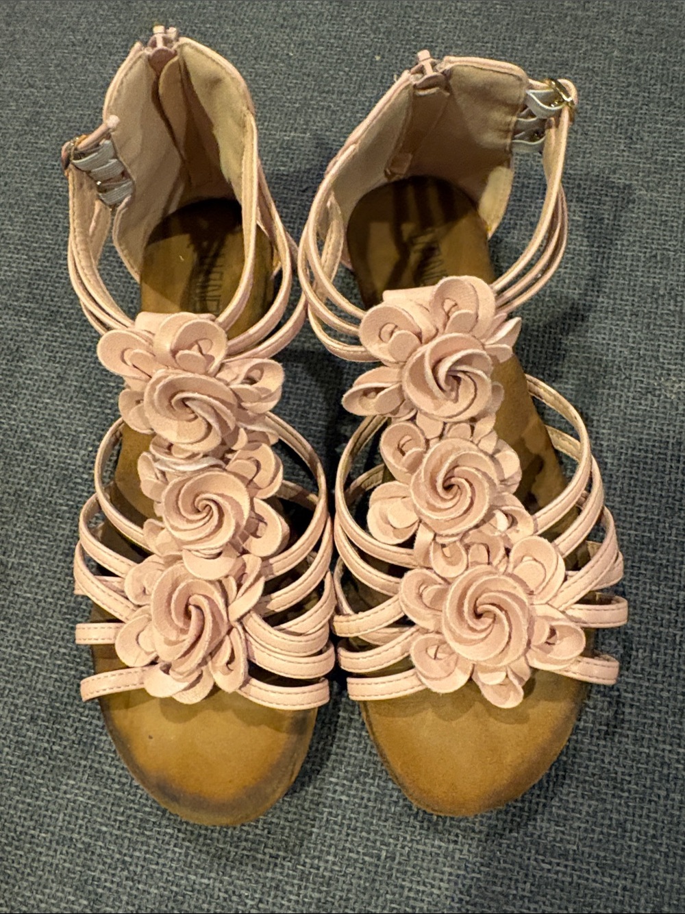 Women's Vangelo  Pink Floral Strappy Sandals